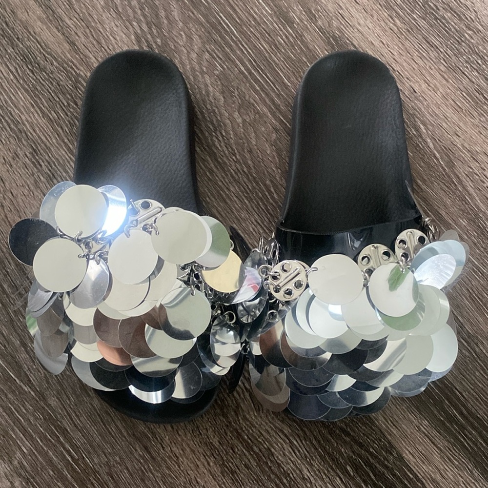 Paco Rabanne (BRAND NEW) slides size 36 - Limited Edition